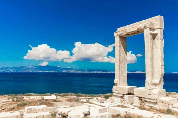 ferragosto a naxos in gruppo single - SingleUp